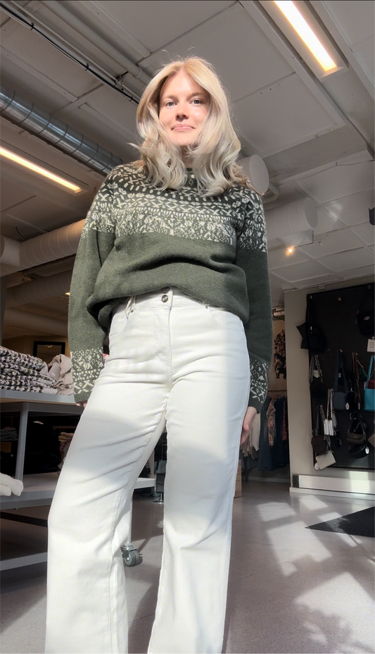 Bessie Knit Nordic Look